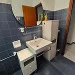 Azzurro Appartement *