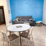 Azzurro Appartement *